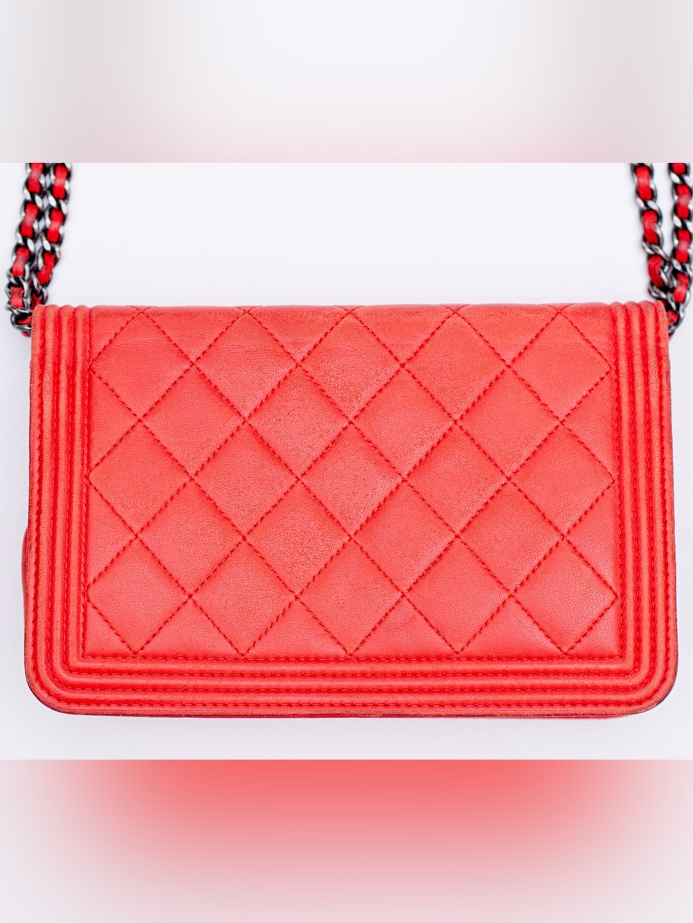 CHANEL Red Quilted Leather Chain Wallet-on-Chain - Picture 2 of 7